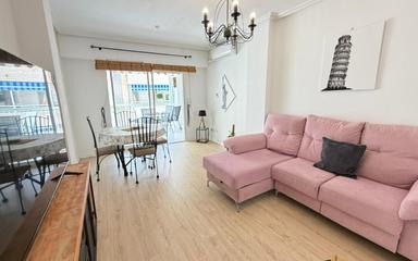 Купить недвижимость в Торревьеха, Испания. Район Playa del Cura, 2 спальни, 82 m²