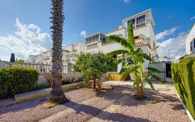 Comprar un Duplex en España, Orihuela Costa. Zona de la  La Florida, 4 dormitorios, 90 m²