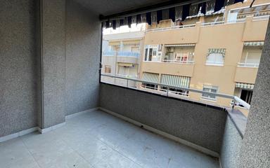 Propiedades en Torrevieja. Zona de la  Centro, 2 dormitorios, 84 m²