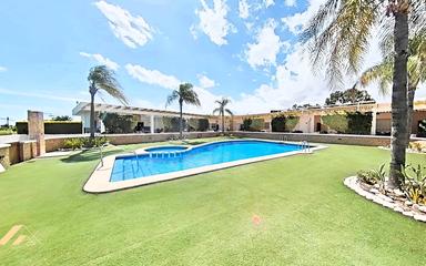 Недвижимость в Испании купить. Район Mil Palmeras, 2 спальни, 65 m²