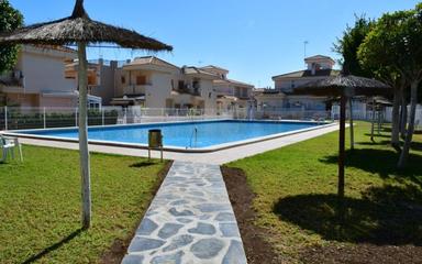 Property in Orihuela Costa. Playa Flamenca area, 3 bedrooms, 90 m²