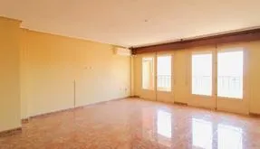Flat 3 bedrooms 140 m2 in Ramón Gallud - photo 4