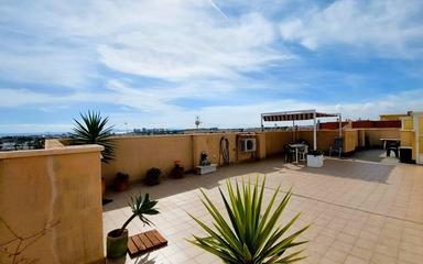 Venta de Ático en Orihuela Costa, España. Zona de la  Lomas de Cabo Roig, 2 dormitorios, 103 m²