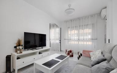 Bienes raíces Torrevieja, Piso en venta. Zona de la  Centro, 1 dormitorio, 44 m2