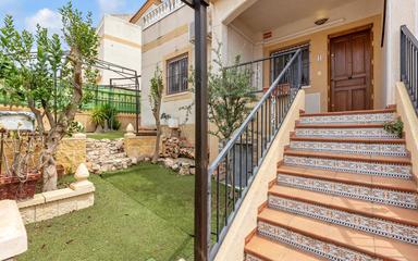 Property in Orihuela Costa. La Florida area, 3 bedrooms, 71 m²