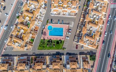 Comprar un Duplex en España, Torrevieja. Zona de la  Aguas Nuevas, 4 dormitorios, 89 m2