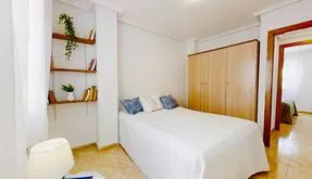 Buy an Penthouse in Spain, Torrevieja. torrevieja area, 2 bedrooms, 70 m2 - photo 3