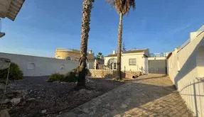 Property in Torrevieja. San luis area, 2 bedrooms, 96 m2 - photo 5