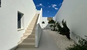 Real estate in Spain, Villa. Atalaya park area, 3 bedrooms, 120 m2 - photo 5