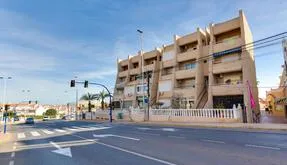 Property in Torrevieja. Cabo Cervera area, 1 bedroom, 50 m2 - photo 2