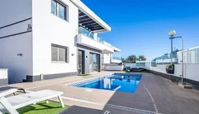 Venta de Villa en Orihuela Costa, España. Zona de la  PAU 8, 4 dormitorios, 200 m2 - photo 6