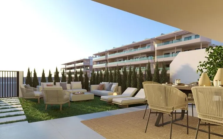 Buy real estate in Torrevieja, Spain. La siesta area, 3 bedrooms, 84 m2