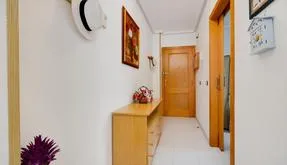 Torrevieja, real estate. Acequion area, 2 bedrooms, 70 m2 - photo 3