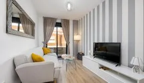 Buy real estate in Torrevieja, Spain. Centro area, 3 bedrooms, 114 m2 - photo 5