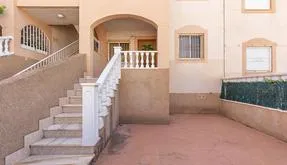Comprar un Bungalow en Torrevieja, España. Zona de la  Los Balcones - Los Altos del Edén, 2 dormitorios, 58 m2 - photo 3