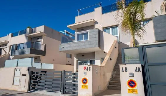 Spain buy an Penthouse. Zona Pueblo area, 2 bedrooms, 67 m2 - photo 1