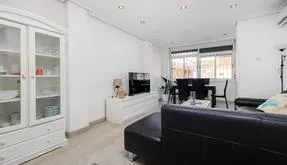 Torrevieja, España. Comprar un Piso. Zona de la  Playa de los locos, 3 dormitorios, 92 m2 - photo 5