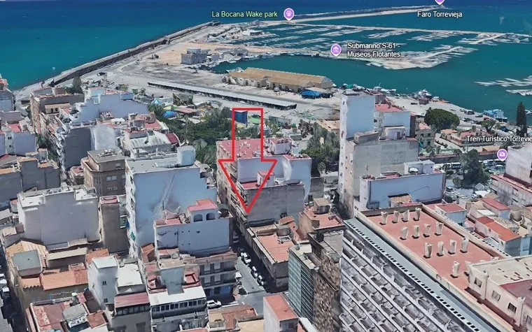 Torrevieja, España. Bienes raíces. Zona de la  Centro - Muelle Pesquero, 3 dormitorios, 78 m2
