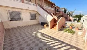 Buy an Bungalow in Torrevieja, Spain. Playa de los Náufragos area, 2 bedrooms, 108 m² - photo 6
