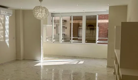 Buy an Apartment in Torrevieja, Spain. torrevieja area, 3 bedrooms, 111 m² - photo 1