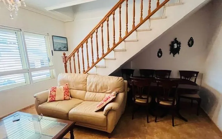 Comprar una propiedad en Guardamar del Segura, España. Zona de la  Pueblo, 3 dormitorios, 86 m²