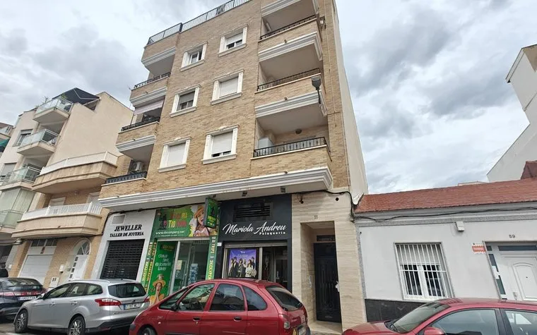 Bienes raíces en España, Torrevieja. Zona de la  torrevieja, 3 dormitorios, 121 m²