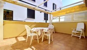 Guardamar del Segura real estate, Bungalow for sale. Carrer Carcaixent area, 3 bedrooms, 168 m² - photo 4