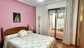 Torrevieja, real estate. Centro area, 1 bedroom, 55 m² - photo 6