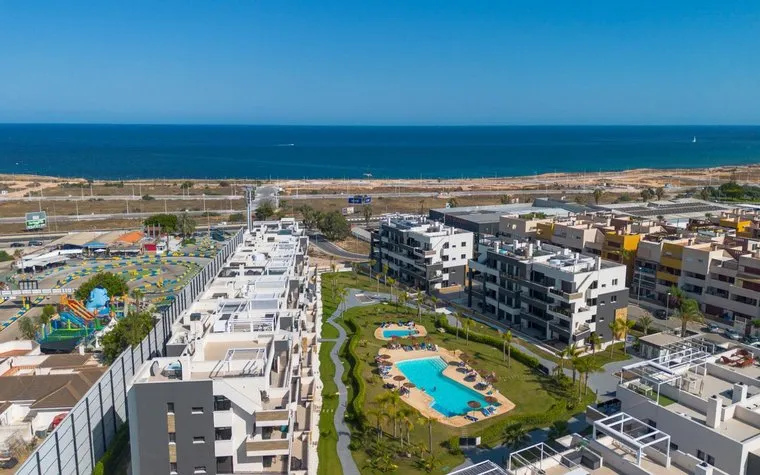 Comprar una vivienda en Orihuela Costa, España. Zona de la  Playa Flamenca, 2 dormitorios, 75 m²