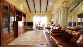 Property in Orihuela Costa. Playa Flamenca area, 4 bedrooms, 172 m² - photo 4