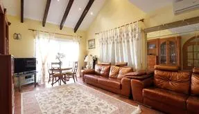 Property in Orihuela Costa. Playa Flamenca area, 4 bedrooms, 172 m² - photo 6