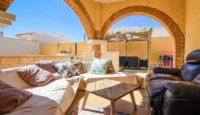 Torrevieja real estate, Villa for sale. Torreta florida area, 6 bedrooms, 267 m² - photo 5