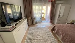 Comprar un Piso en Torrevieja, España. Zona de la  Playa del Cura, 2 dormitorios, 64 m² - photo 2