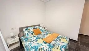 Buy an Apartment in Torrevieja, Spain. Centro area, 3 bedrooms, 95 m² - photo 4