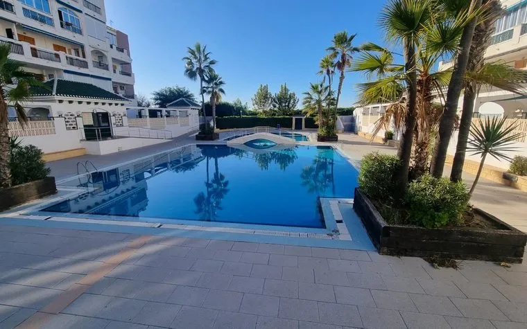 Venta de Estudio en Torrevieja, España. Zona de la La Mata, 32 m²