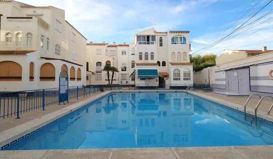 Real estate Torrevieja, Studio for sale. Playa de los Náufragos area, 30 m² - photo 1