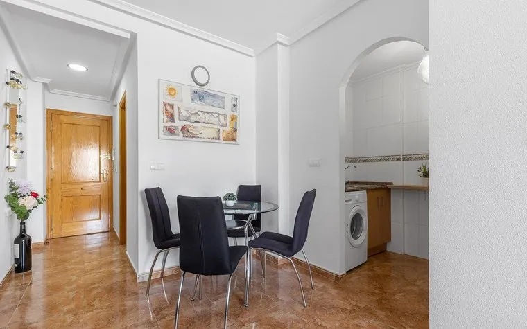 Buy real estate in Torrevieja, Spain. Centro area, 36 m²