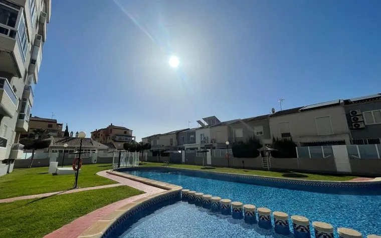 Bienes raíces Torrevieja, Piso en venta. Zona de la Torreblanca, 3 dormitorios, 110 m²
