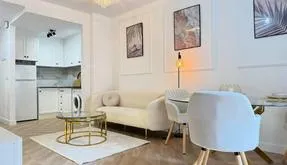 Buy an Apartment in Torrevieja, Spain. Centro area, 2 bedrooms, 60 m² - photo 3