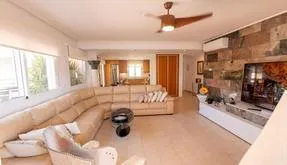 Apartment for sale in Orihuela Costa, Spain. Lomas de Cabo Roig area, 3 bedrooms, 170 m² - photo 6