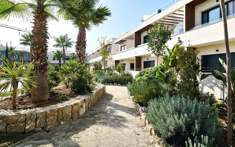 Buy an Bungalow in Torrevieja, Spain. La Veleta area, 2 bedrooms, 102 m²