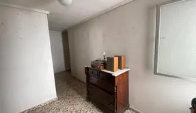 Apartment for sale in Torrevieja, Spain. torrevieja area, 4 bedrooms, 130 m² - photo 4