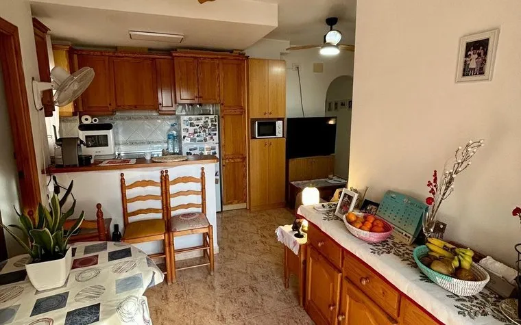 Torrevieja, bienes raíces. Zona de la Estacion de autobuses, 2 dormitorios, 59 m²