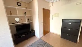 Comprar un Piso en Torrevieja, España. Zona de la  Centro, 2 dormitorios, 69 m² - photo 5