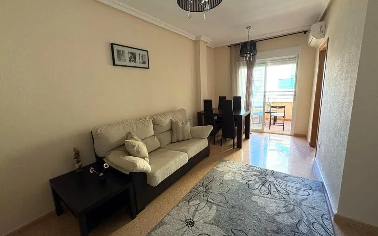 Comprar un Piso en Torrevieja, España. Zona de la Centro, 2 dormitorios, 69 m²
