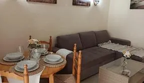 Comprar un Piso en Torrevieja, España. Zona de la  Cabo Cervera, 2 dormitorios, 59 m² - photo 2