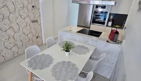 Torrevieja real estate, Apartment for sale. Estacion de autobuses area, 2 bedrooms, 55 m² - photo 6