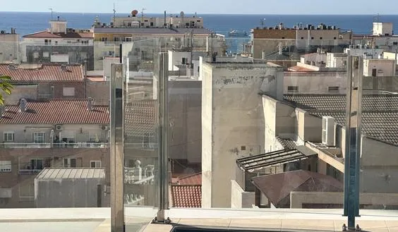 Torrevieja bienes raíces, Piso en venta. Zona de la Estacion de autobuses, 2 dormitorios, 72 m² - photo 1