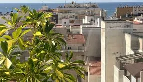 Torrevieja bienes raíces, Piso en venta. Zona de la Estacion de autobuses, 2 dormitorios, 72 m² - photo 2