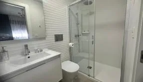 Torrevieja bienes raíces, Piso en venta. Zona de la Estacion de autobuses, 2 dormitorios, 72 m² - photo 4